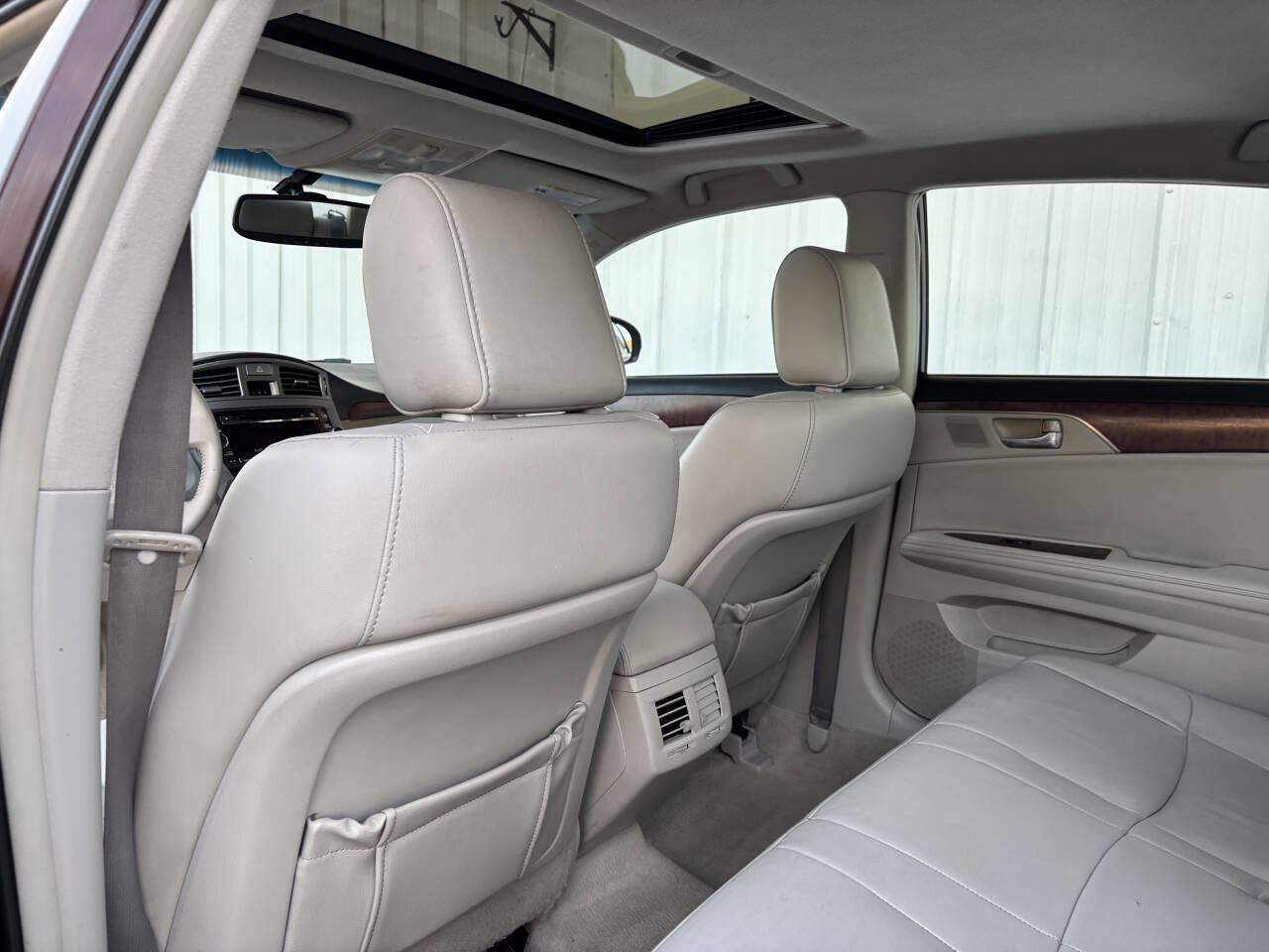 Used 2012 Toyota Avalon image 20