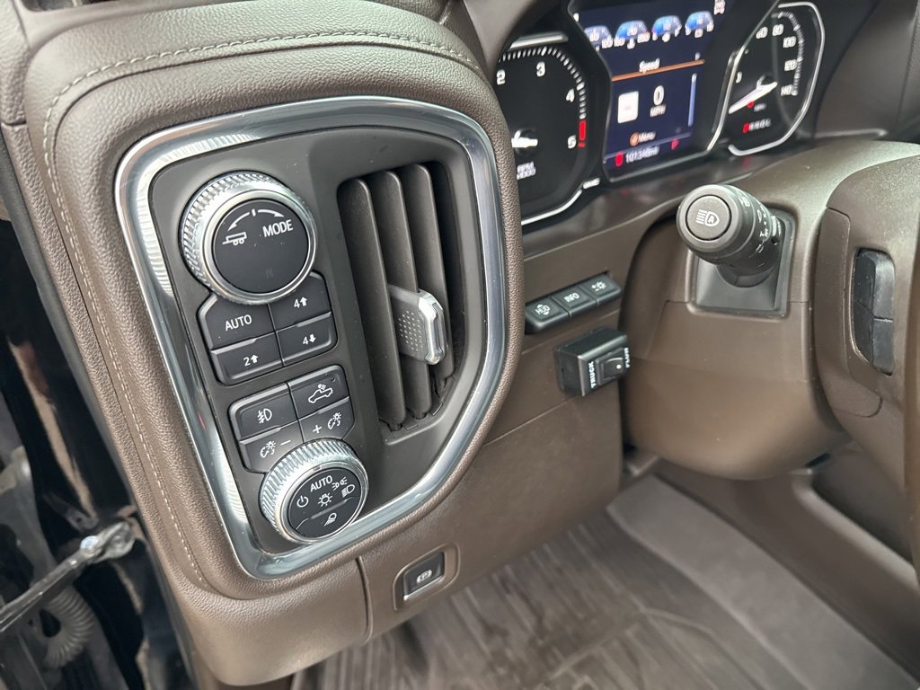 Used 2021 GMC Sierra 2500 Denali w/ Denali Ultimate Package image 23