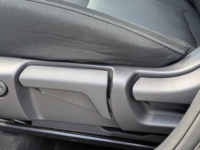 Used 2024 Mitsubishi Outlander ES FWD image 20