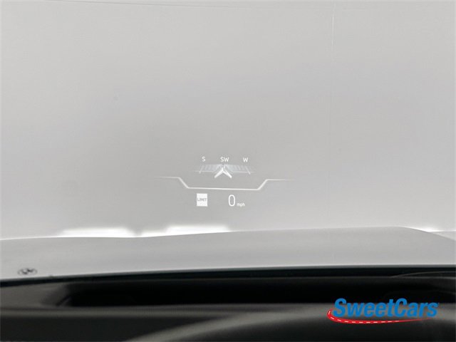 Used 2025 BMW 740i xDrive image 30