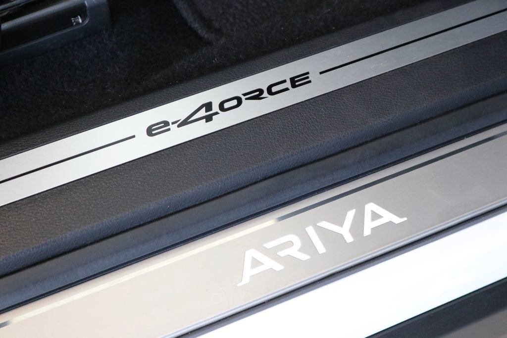 Used 2023 Nissan Ariya AWD image 38