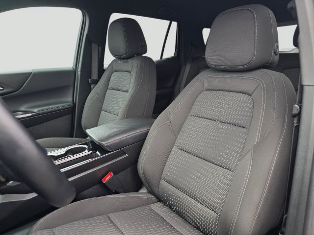 Used 2025 Chevrolet Equinox LT FWD image 21