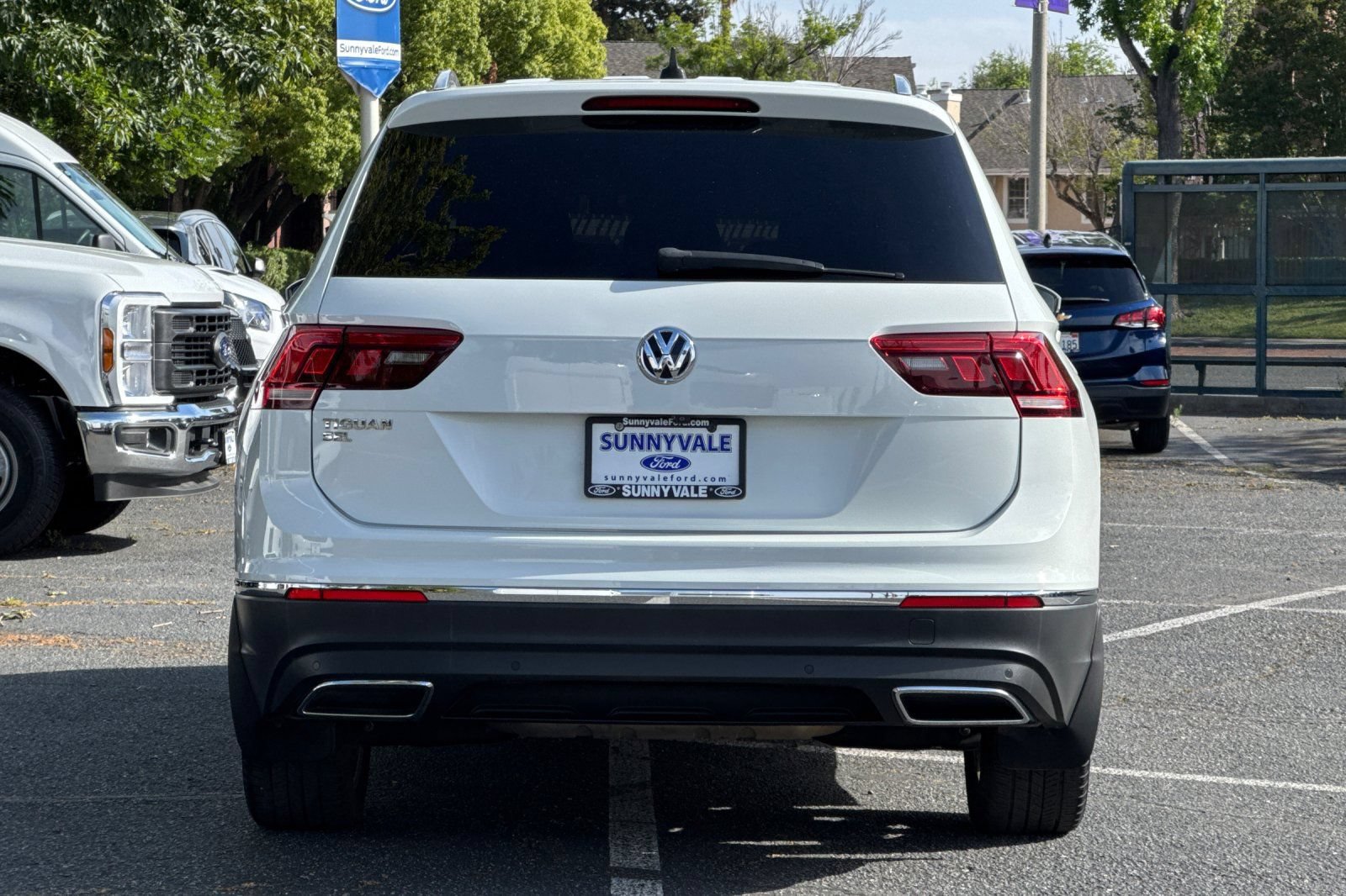 Used 2020 Volkswagen Tiguan SEL FWD image 5