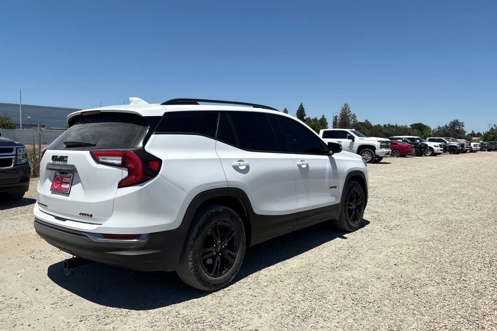 Used 2024 GMC Terrain AT4 w/ Tech Package AWD/4WD image 3