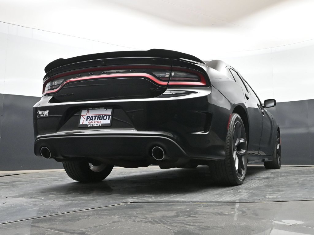 Used 2022 Dodge Charger R/T w/ Blacktop Package RWD image 40