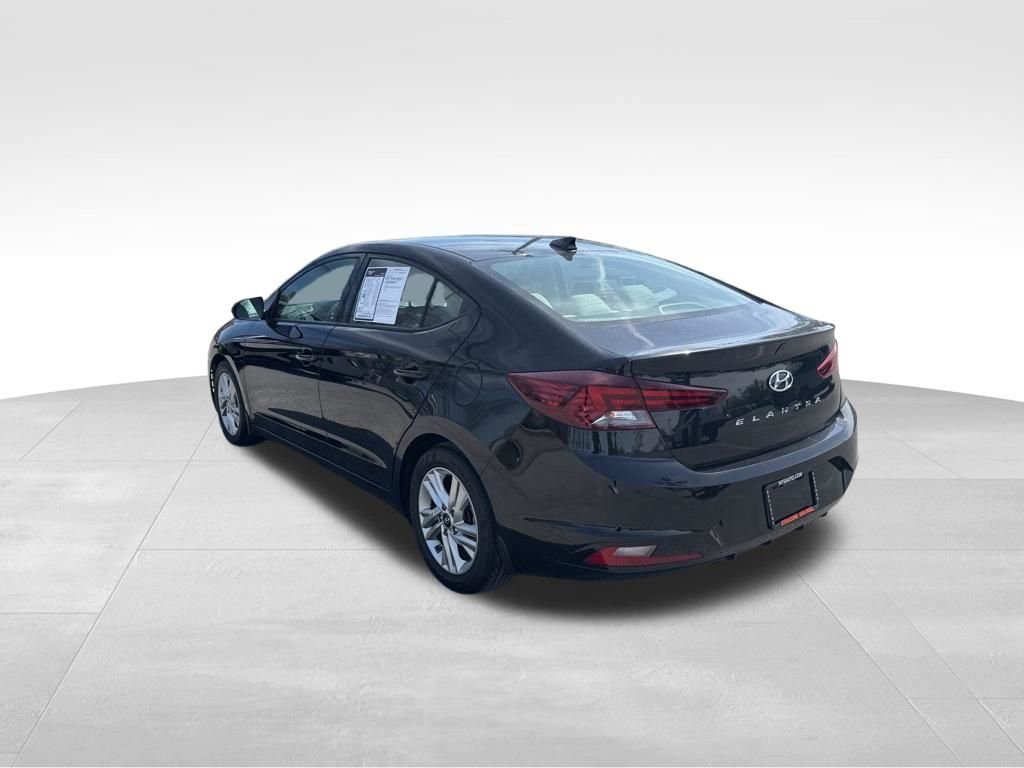 Used 2020 Hyundai Elantra Value Edition w/ Winter Weather Package FWD image 3