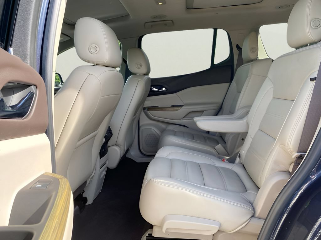 Used 2019 GMC Acadia Denali AWD/4WD image 16