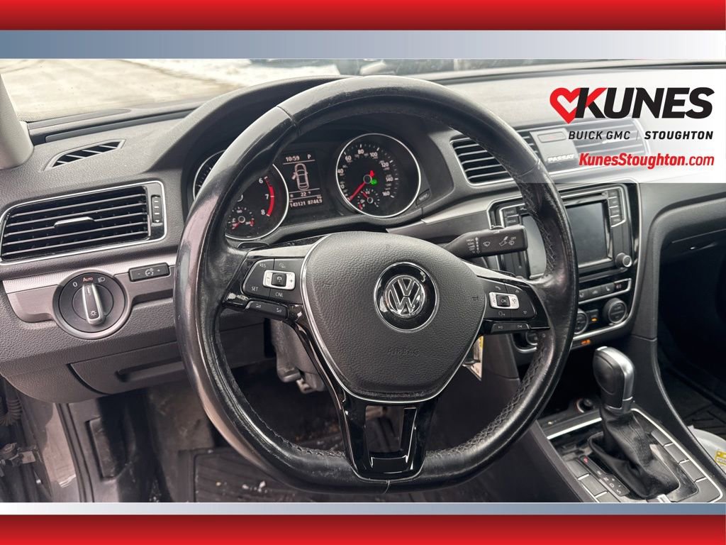 Used 2018 Volkswagen Passat 2.0T S image 21