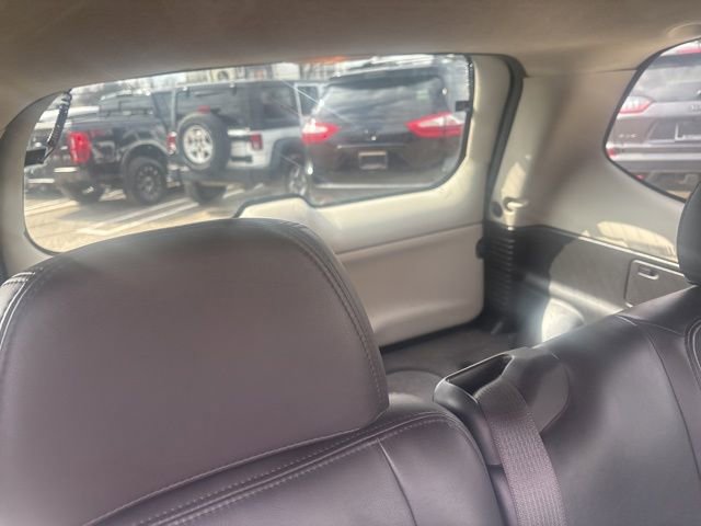 Used 2008 GMC Envoy SLT image 12