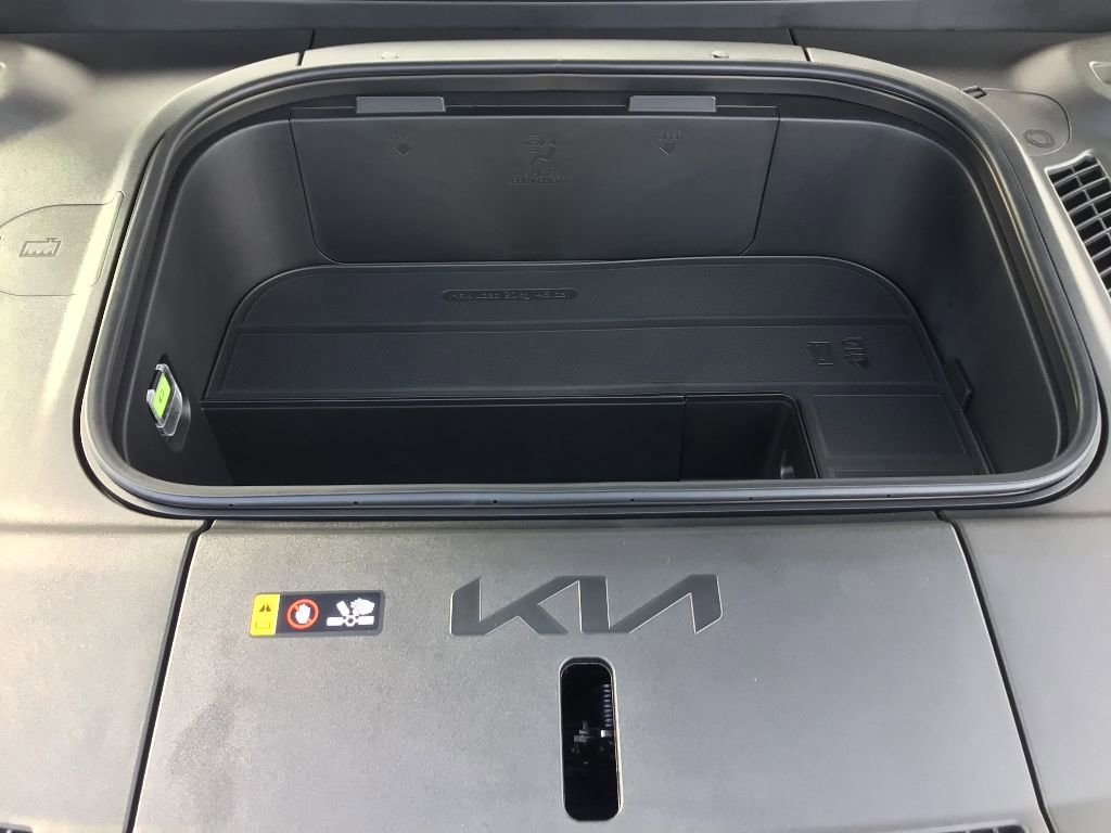 New 2026 Kia EV9 Wind image 7