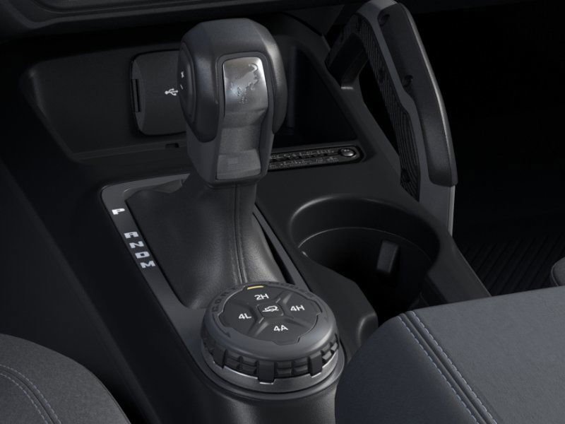 New 2025 Ford Bronco Outer Banks image 17