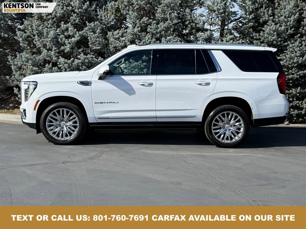 Used 2025 GMC Yukon Denali w/ Sun & Power Step Package image 4