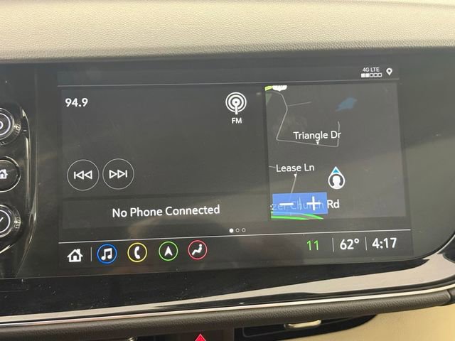 Used 2023 Buick Envision Avenir image 39