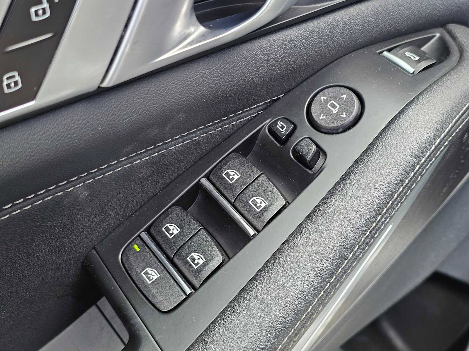 Used 2023 BMW X5 xDrive40i image 23