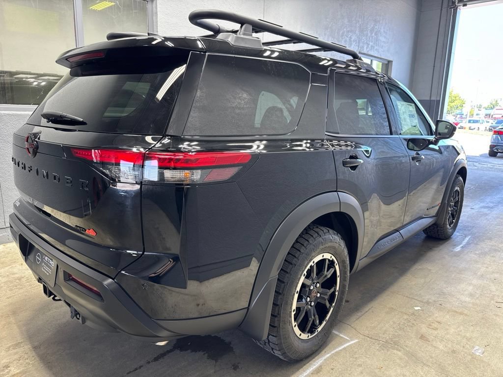 New 2026 Nissan Pathfinder Rock Creek w/ Rock Creek Premium Package AWD/4WD image 7