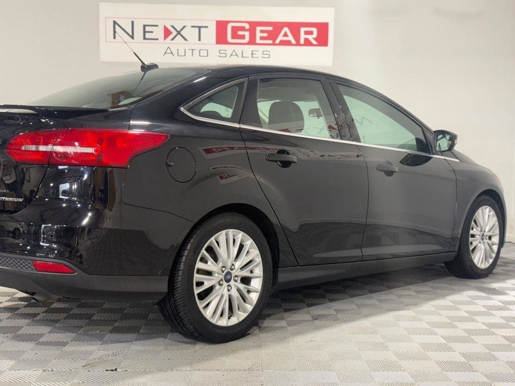 Used 2018 Ford Focus Titanium FWD image 9