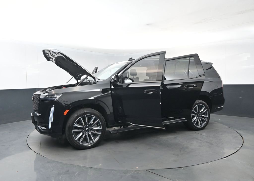 Used 2022 Cadillac Escalade Sport image 28