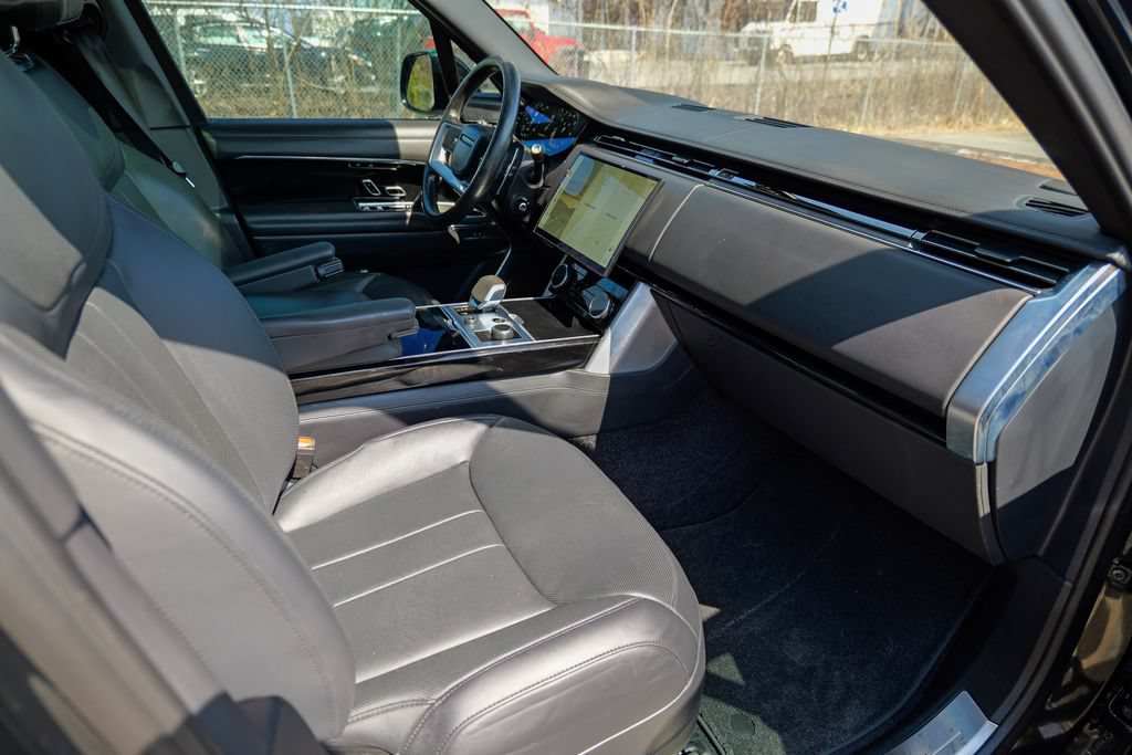 Used 2023 Land Rover Range Rover Autobiography AWD/4WD image 34