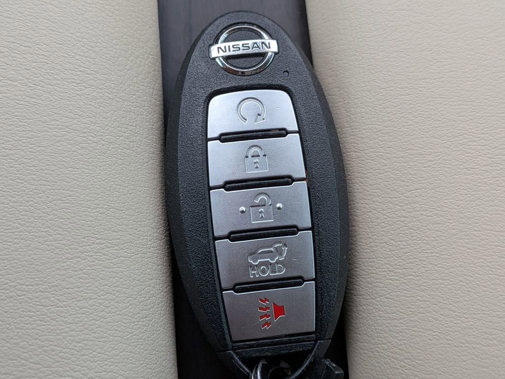 Used 2022 Nissan Murano Platinum w/ Cargo Package image 32