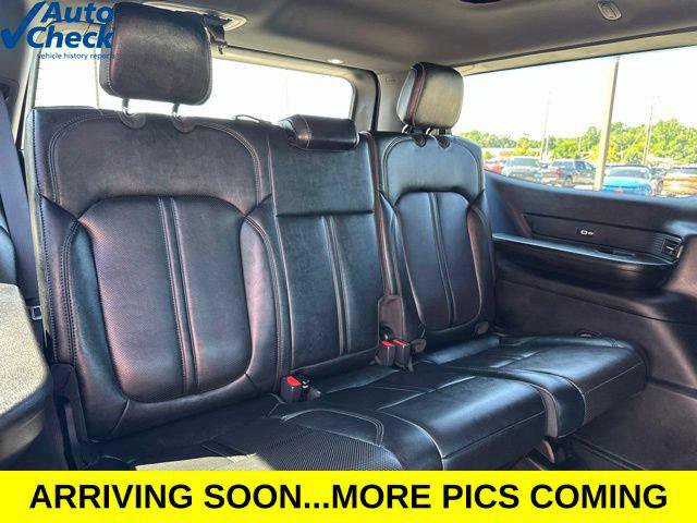Certified 2024 Jeep Wagoneer Series II AWD/4WD image 50