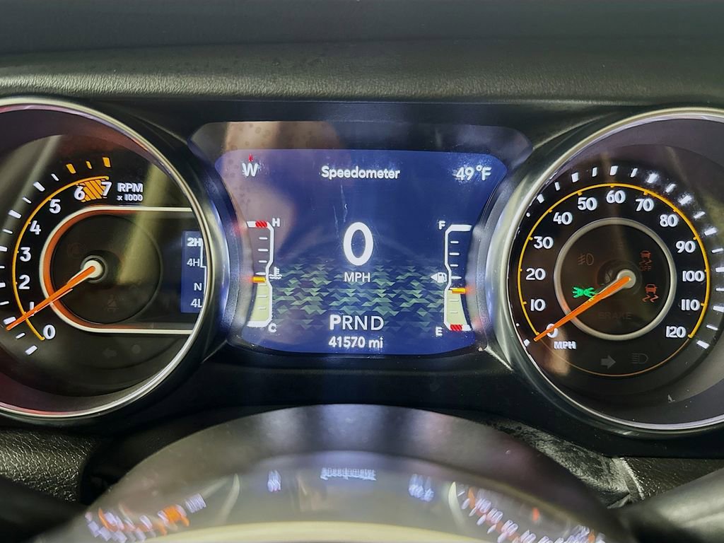 Used 2021 Jeep Wrangler Unlimited Sahara w/ Uconnect 4C Nav & Sound Group image 9