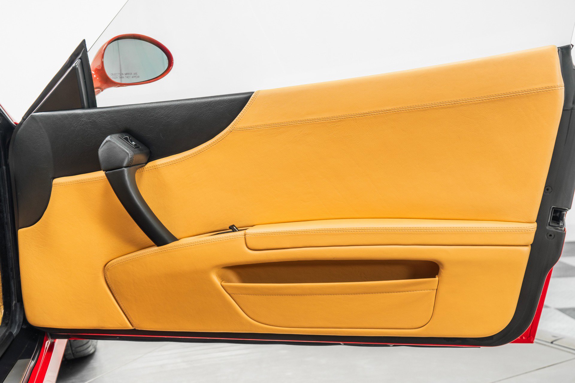 Used 1999 Ferrari 550 Maranello Coupe image 47