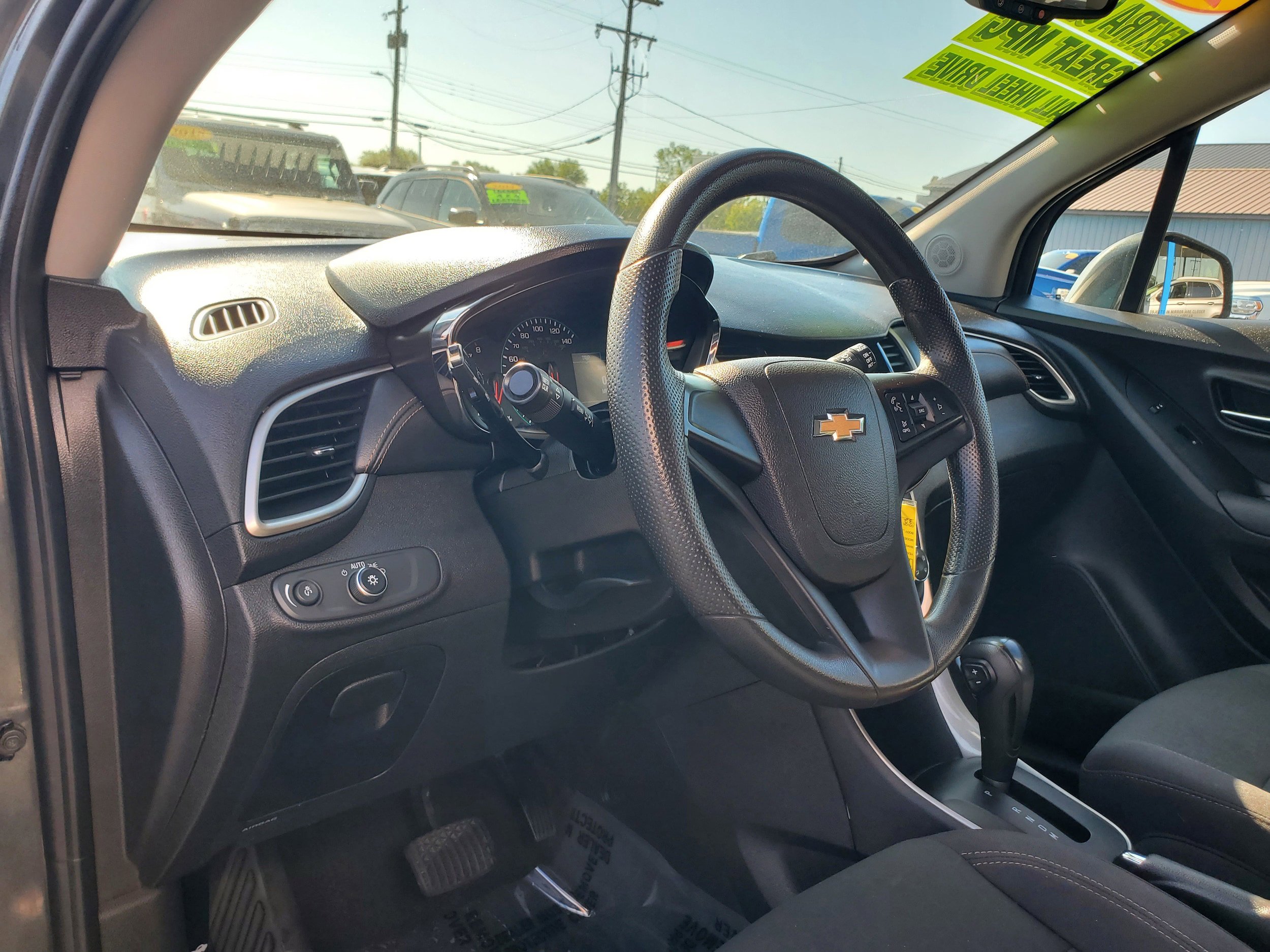 Used 2019 Chevrolet Trax LS AWD/4WD image 6