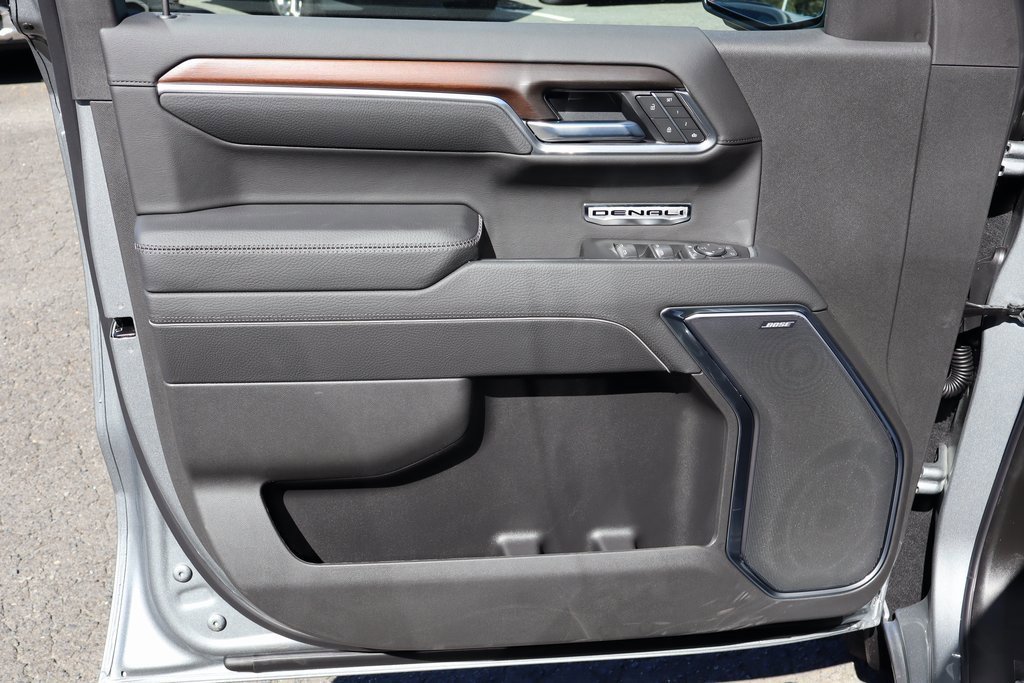 New 2026 GMC Sierra 1500 Denali w/ Denali Reserve Package image 12