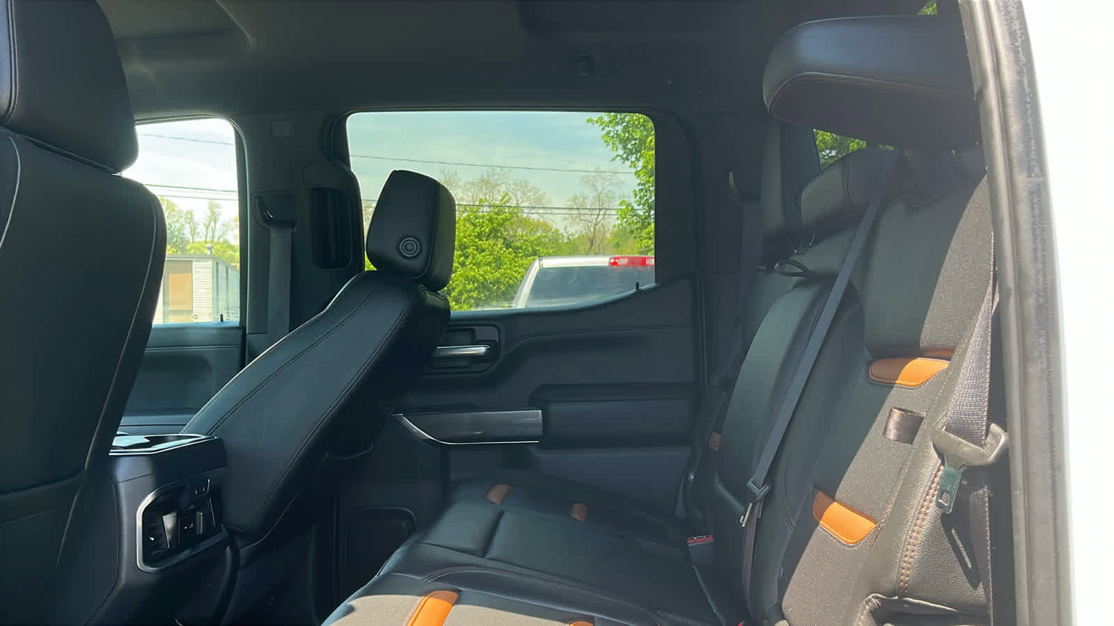 Used 2019 GMC Sierra 1500 AT4 w/ AT4 Premium Package AWD/4WD image 25