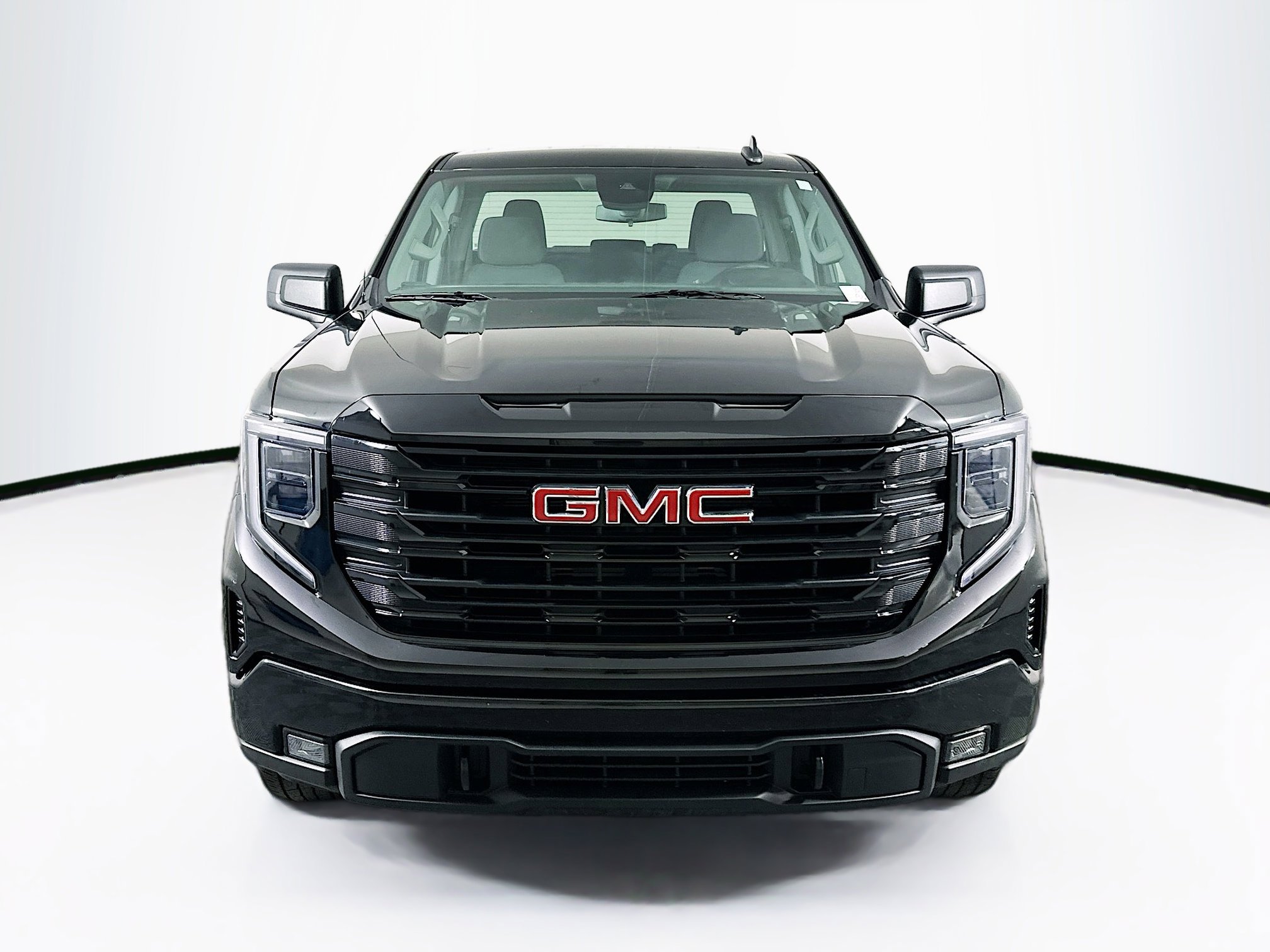 Used 2023 GMC Sierra 1500 Elevation image 2