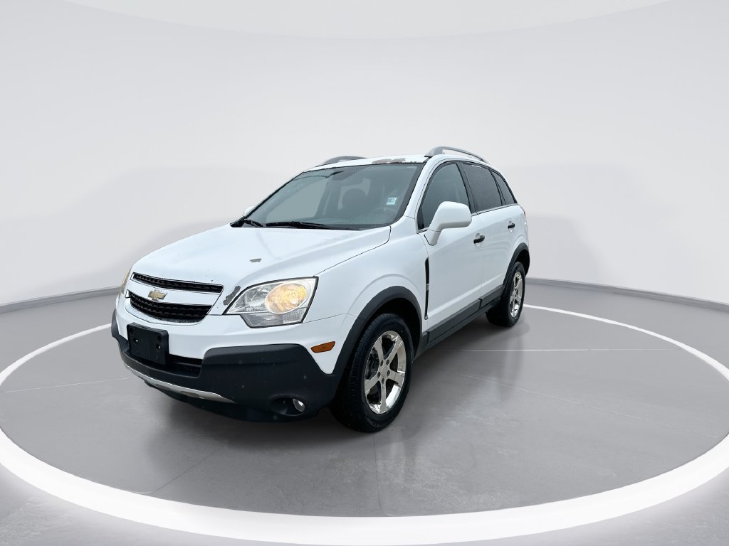 Used 2012 Chevrolet Captiva Sport LS FWD image 4
