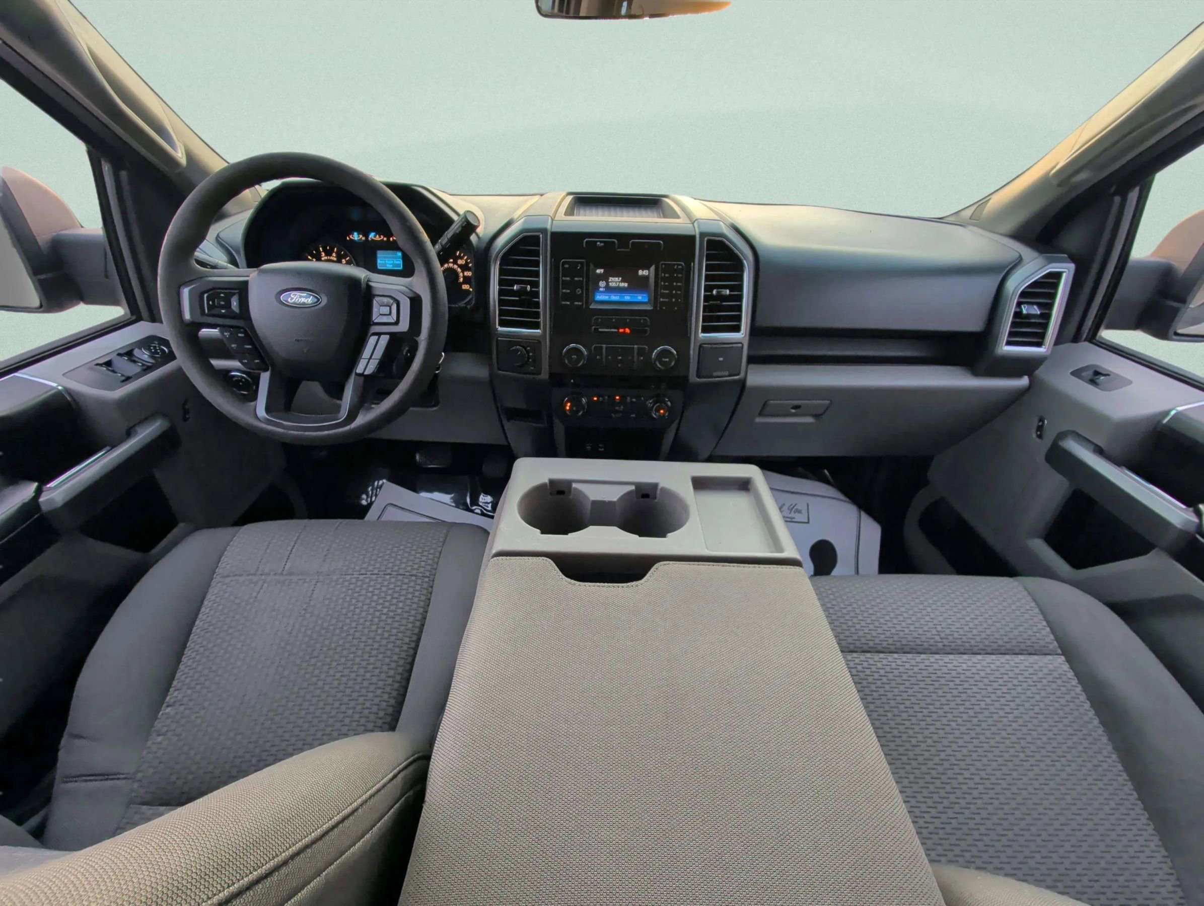 Used 2015 Ford F150 XLT AWD/4WD image 20