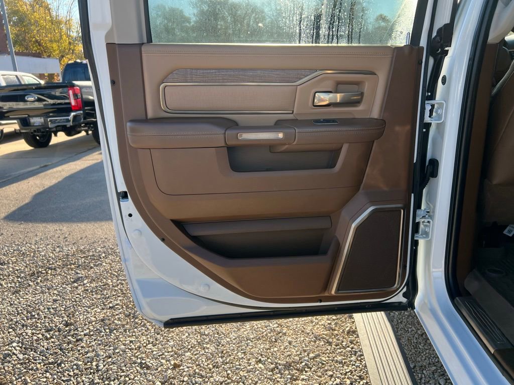 Used 2024 RAM 3500 Limited w/ Safety Group image 15