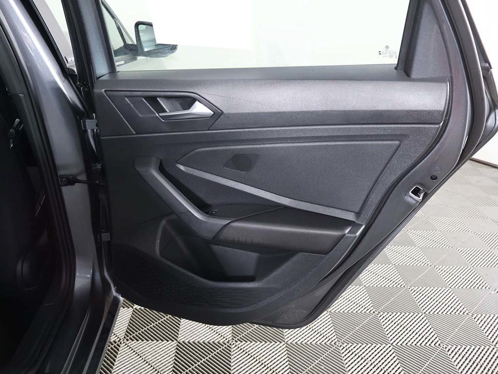 Used 2025 Volkswagen Jetta Sport FWD image 25