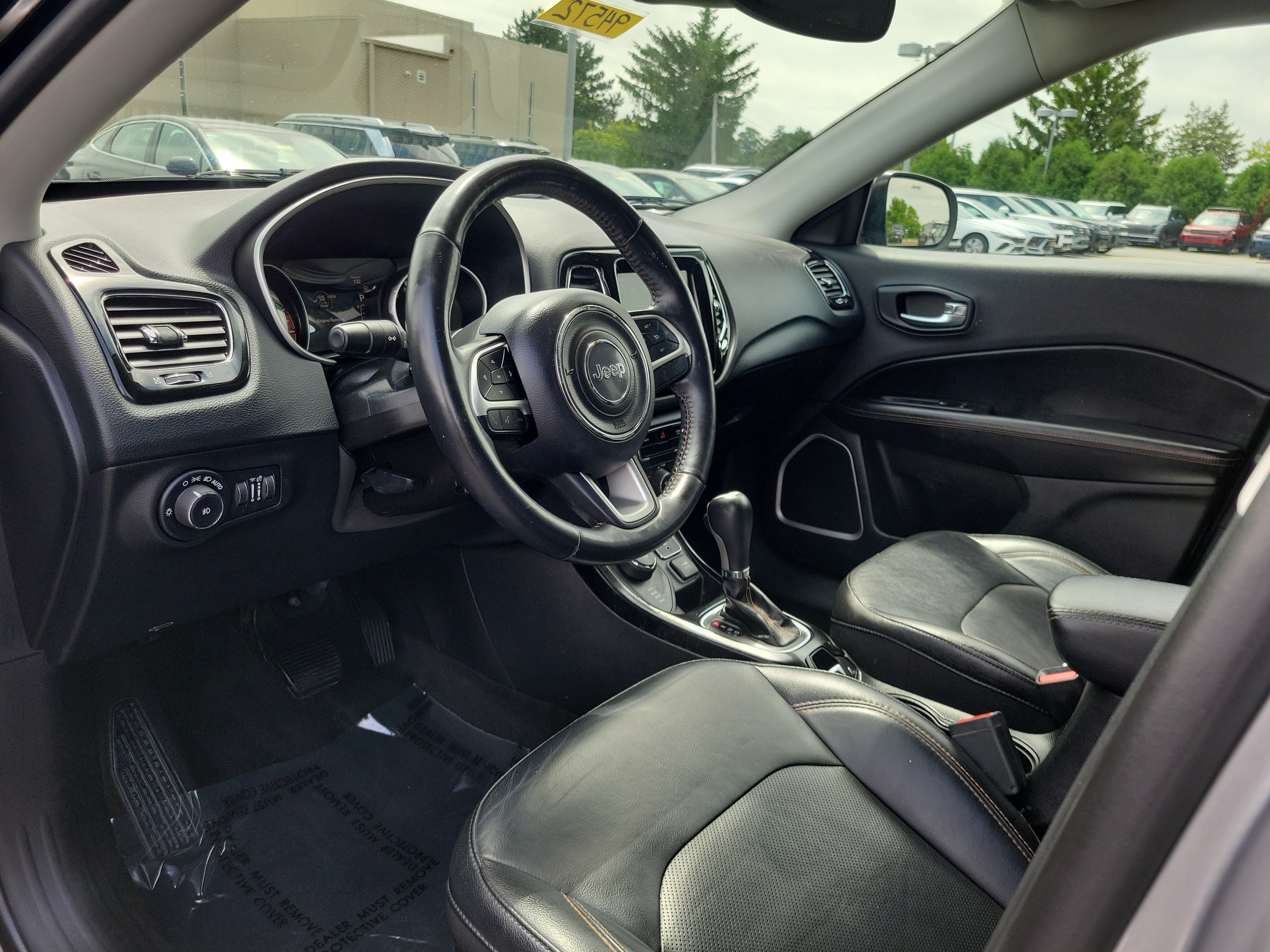 Used 2019 Jeep Compass Limited AWD/4WD image 19