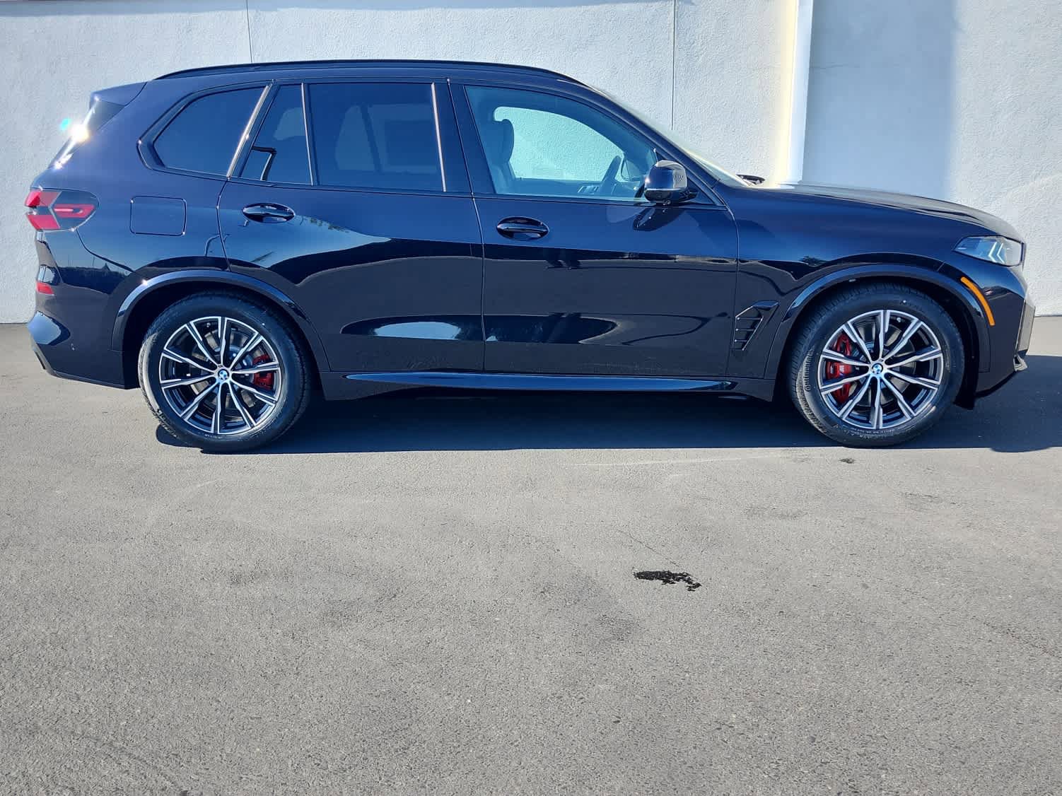 New 2026 BMW X5 xDrive50e w/ Executive Package AWD/4WD image 5