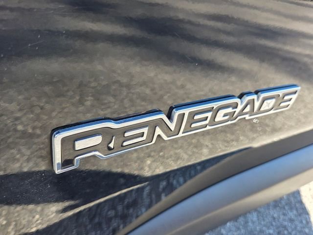 Used 2019 Jeep Renegade Sport w/ Sport Appearance Group FWD image 9