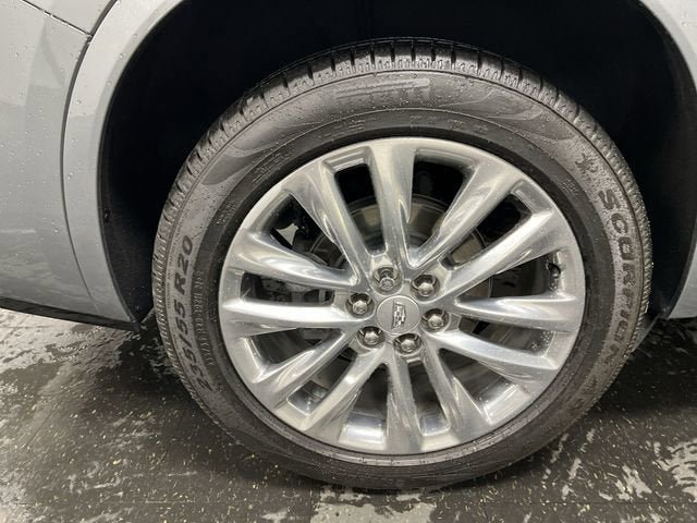 Certified 2023 Cadillac XT6 Premium Luxury AWD/4WD image 34