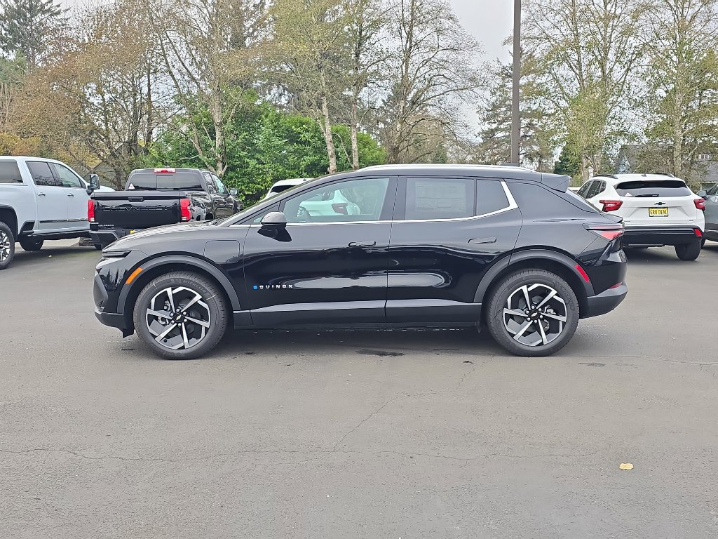 New 2026 Chevrolet Equinox EV LT image 6
