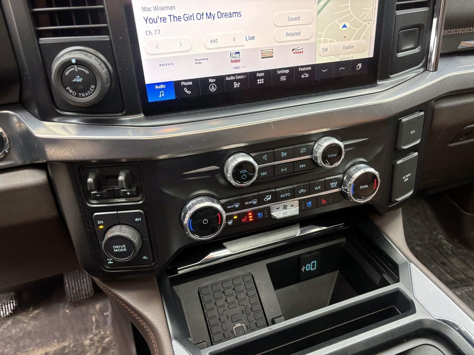 Used 2024 Ford F350 King Ranch w/ FX4 Off-Road Package image 22