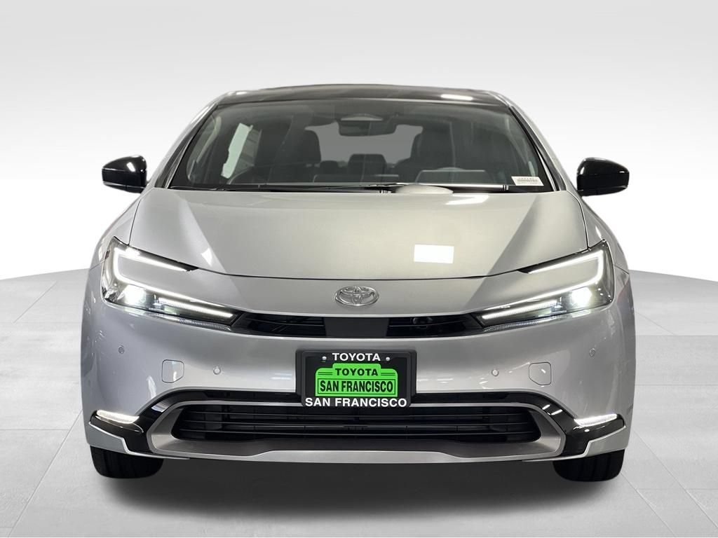 New 2027 Toyota Prius Limited AWD/4WD image 5