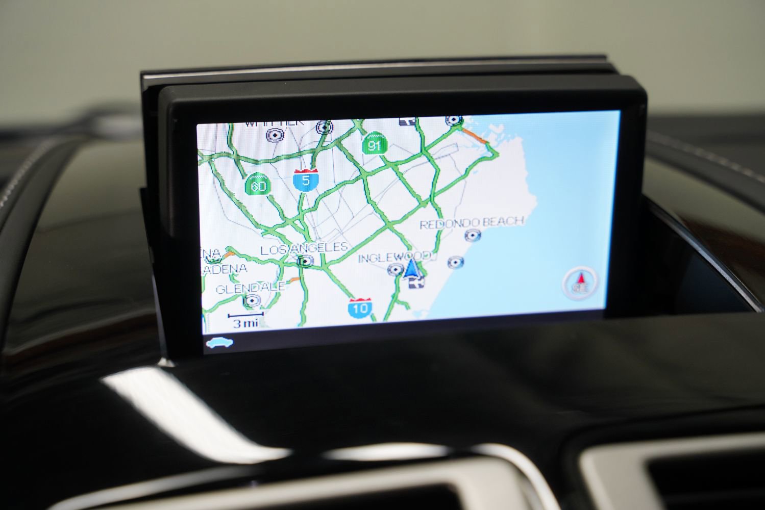 Used 2010 Aston Martin DBS Coupe image 41