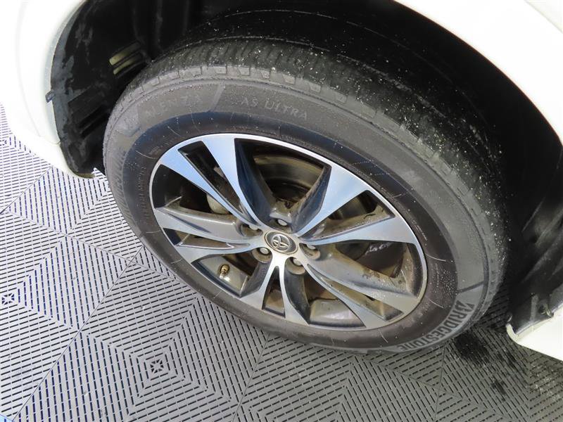 Used 2015 Toyota RAV4 Limited image 7