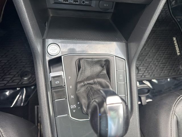 Used 2019 Volkswagen Tiguan SE w/ Panoramic Sunroof Package image 27