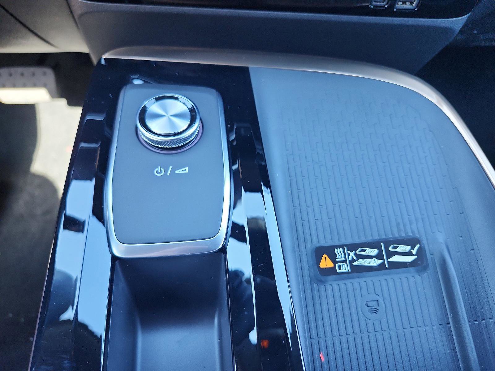 New 2026 Buick Enclave Avenir w/ Super Cruise Package image 16