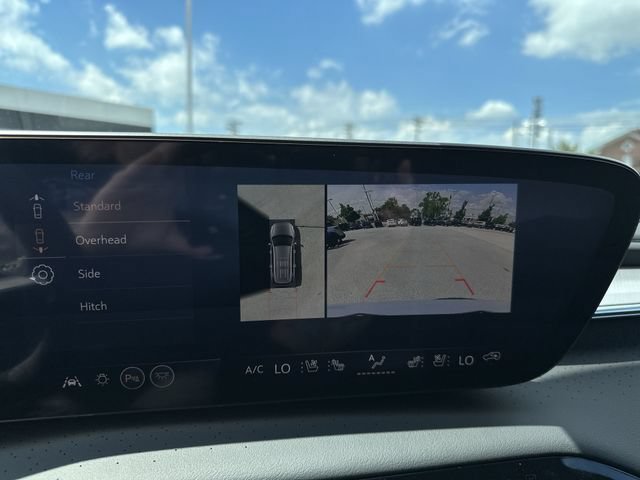 New 2026 Buick Enclave Avenir w/ Super Cruise Package AWD/4WD image 24