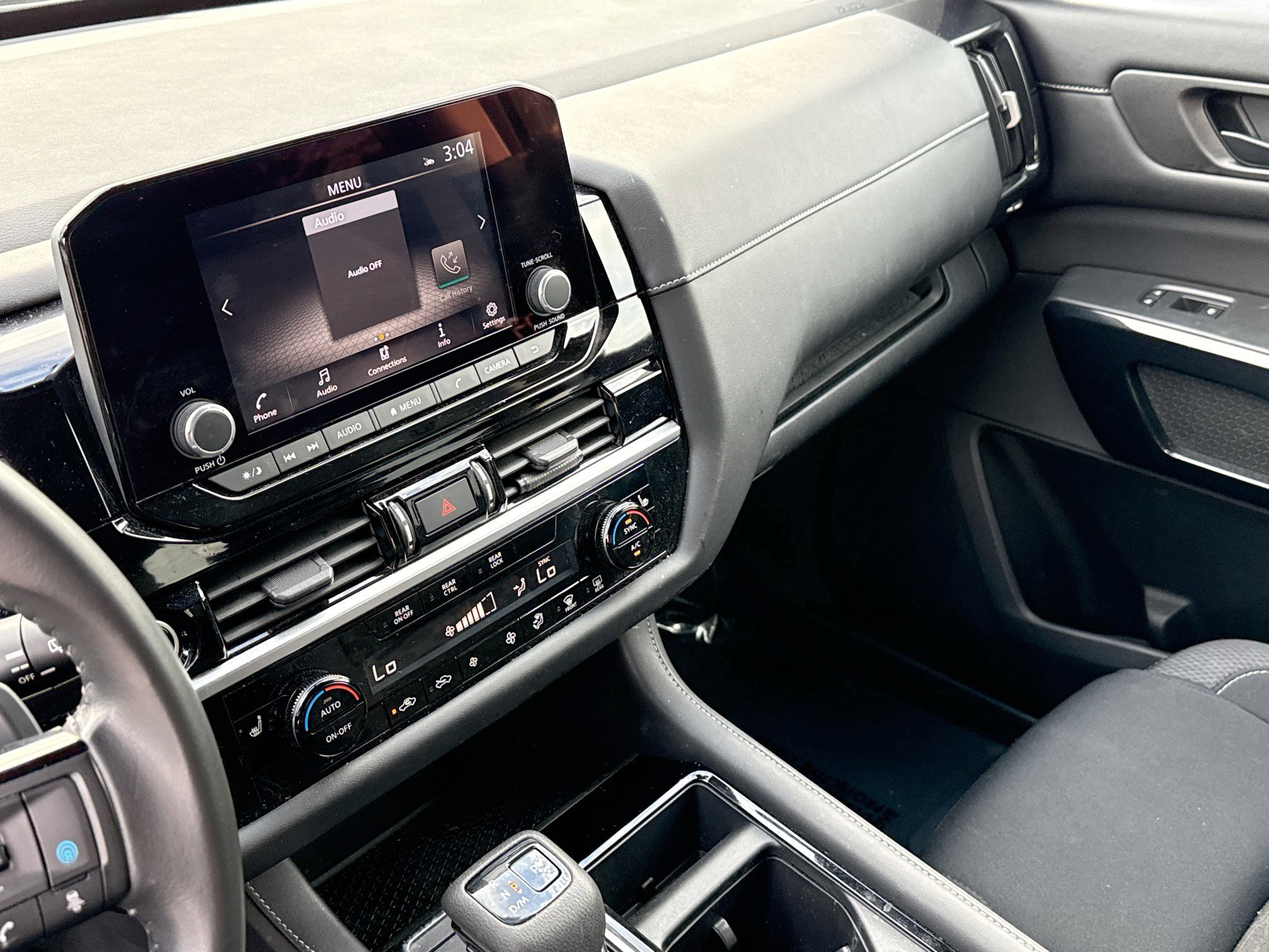 Used 2023 Nissan Pathfinder SV image 27