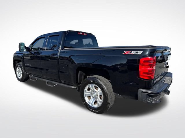 Used 2016 Chevrolet Silverado 1500 LT w/ All Star Edition AWD/4WD image 3