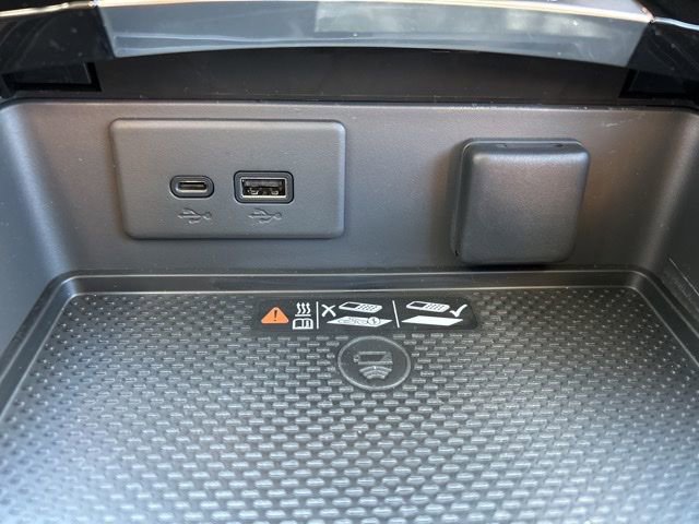 New 2025 Buick Envision Sport Touring image 26