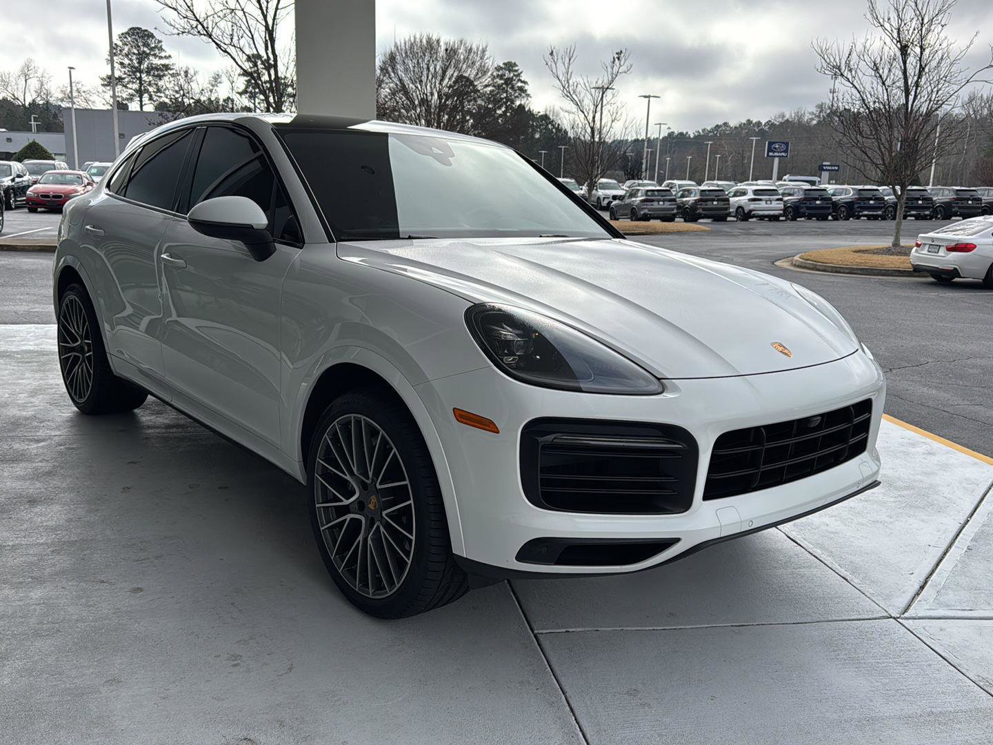 Used 2021 Porsche Cayenne Coupe image 5